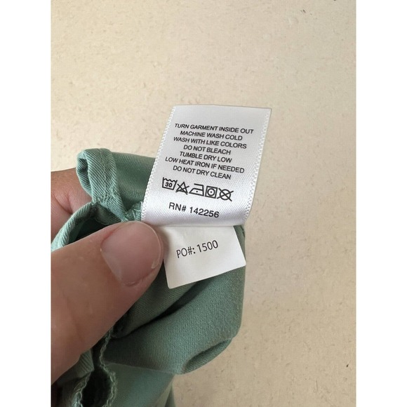 Figs Scrubs Top 2 Pocket Green Shirt Surgical - Picture 6 of 6